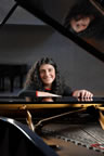 Anahit Dilbaryan - kanoon, piano 